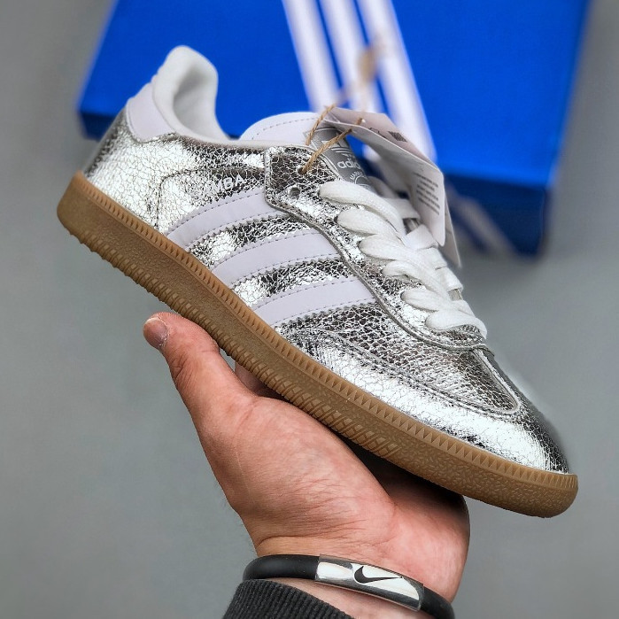 Samba OG รองเท้าผ้าใบกีฬาลําลอง JR0035