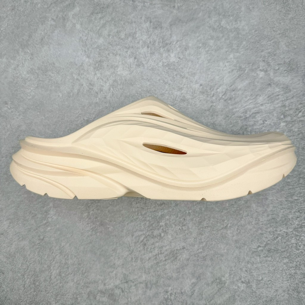 HOKA ONE ONE ORA Recovery Slide 3 สําหรับรองเท้าแตะน้ําสําหรับบุรุษและสตรีสีเบจ F5Y1