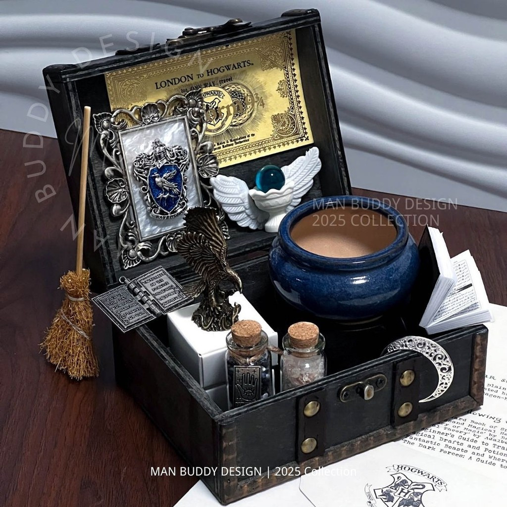 Hogwarts Harry Potter Ravenclaw Suitcase Eagle Yard Wedding Decoration Gift Entrance Cabinet Ornamen