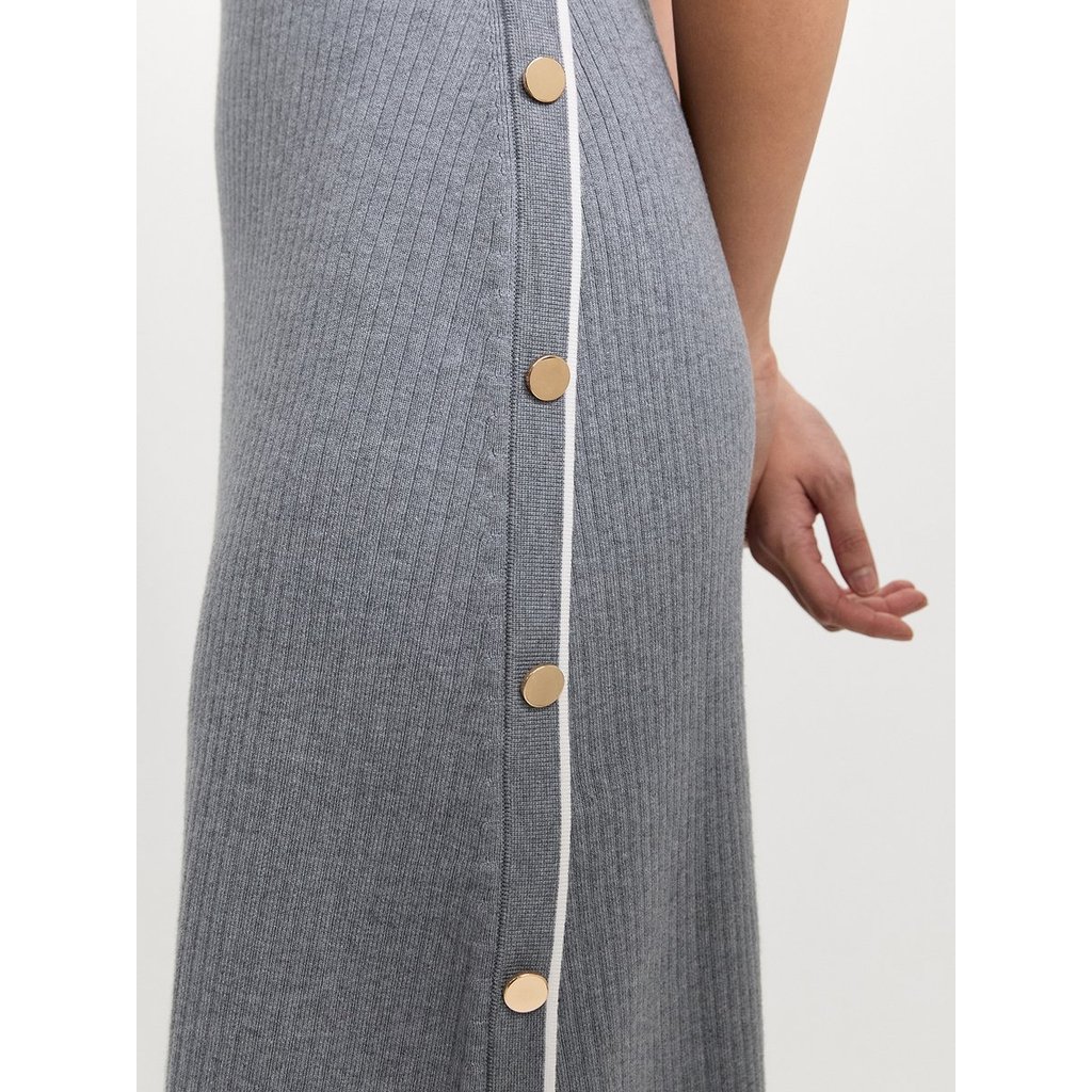 [Pomelo] ชุดเดรสผ่าข้างติดกระดุม / Button Up Side Slit Dress — صورة 7