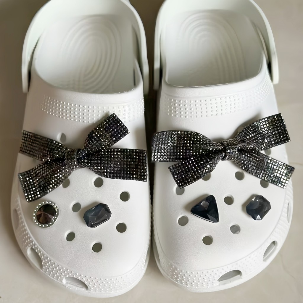 จิ๊บบิทโบว์เพชร จิ๊บบิท6ชิ้น ติดรองเท้าcrocsและรองเท้าแตะ แบบแฟชั่นCY2K Fashion DIY