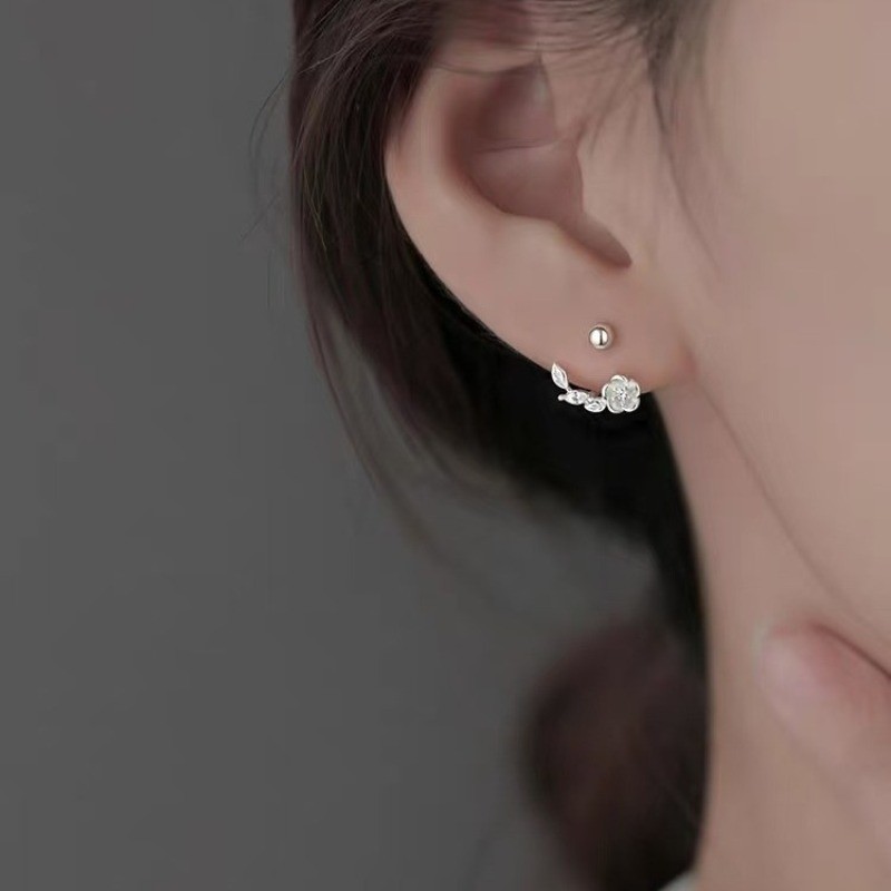 ต่างหูเงินSterling Silver 925 ออกแบบดอกไม้เรียบหรู เครื่องประดับแฟชันสำหรับสุภาพสตรี และเป็นของขวัญที่เหมาะสม
