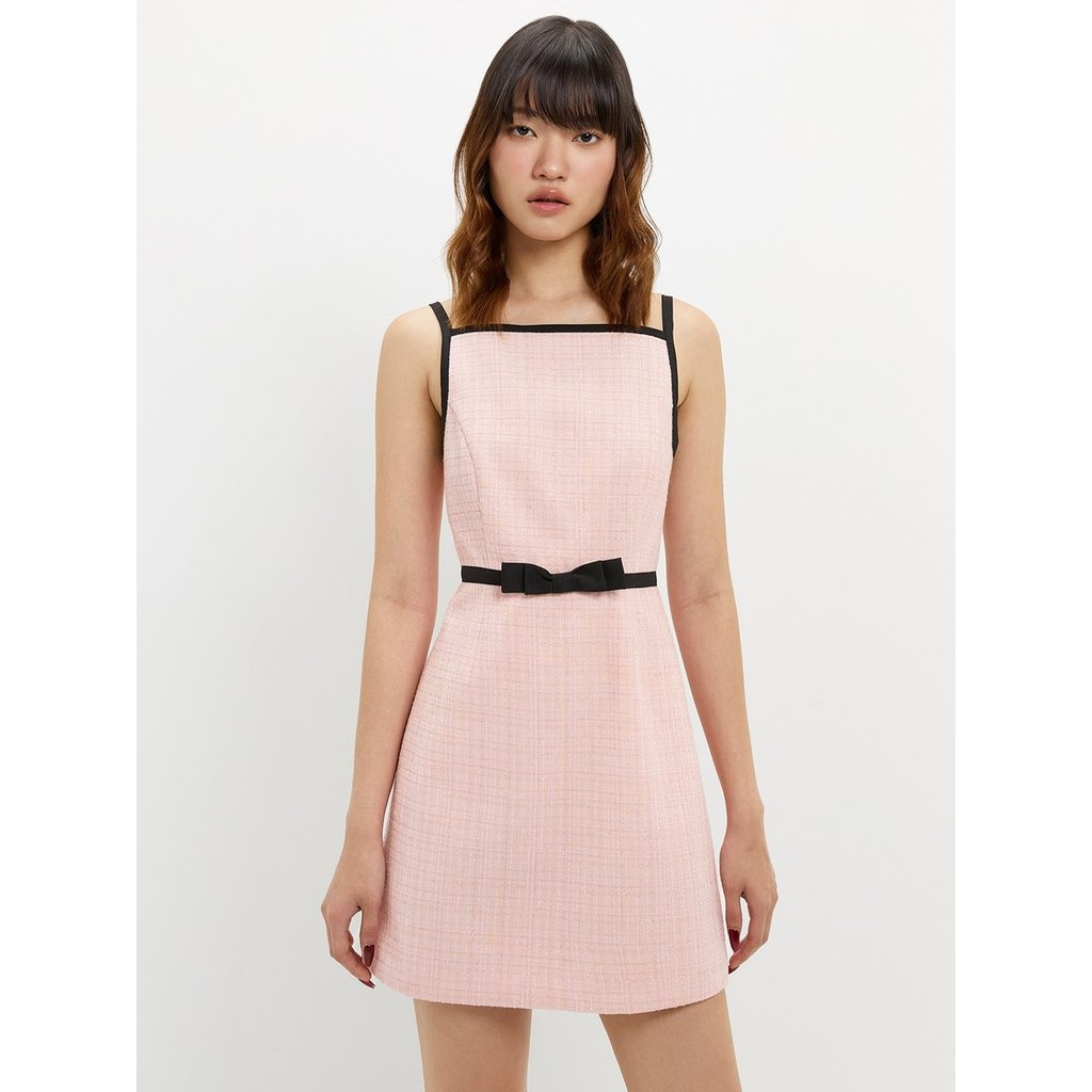 [Pomelo] เดรสผ้าทวีตแต่งโบว์สีตัดกัน / Tweed Contrast Bow Dress