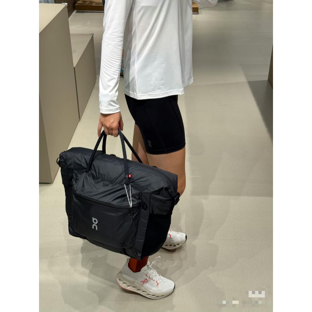 กระเป๋าสะพาย 35L Zipper Bag Fitness Bag ON Lite Series