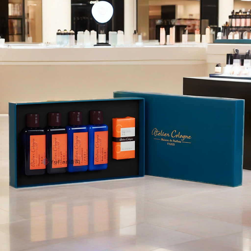 ❤️ข้อเสนอพิเศษ❤️Atelier Cologne Pomélo Paradis Set 40ml - อุปกรณ์อาบน้ําในโรงแรมสุดหรู กล่องของขวัญเ
