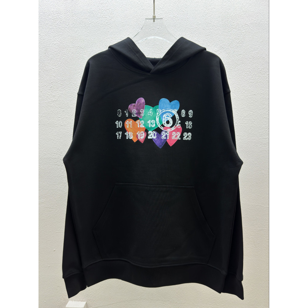 มม6 Maison Margiela หัวใจที่มีสีสันหลักพิมพ์เสื้อกันหนาวหมวกผู้ชายผู้หญิงหลวมผ้าฝ้ายเสื้อ