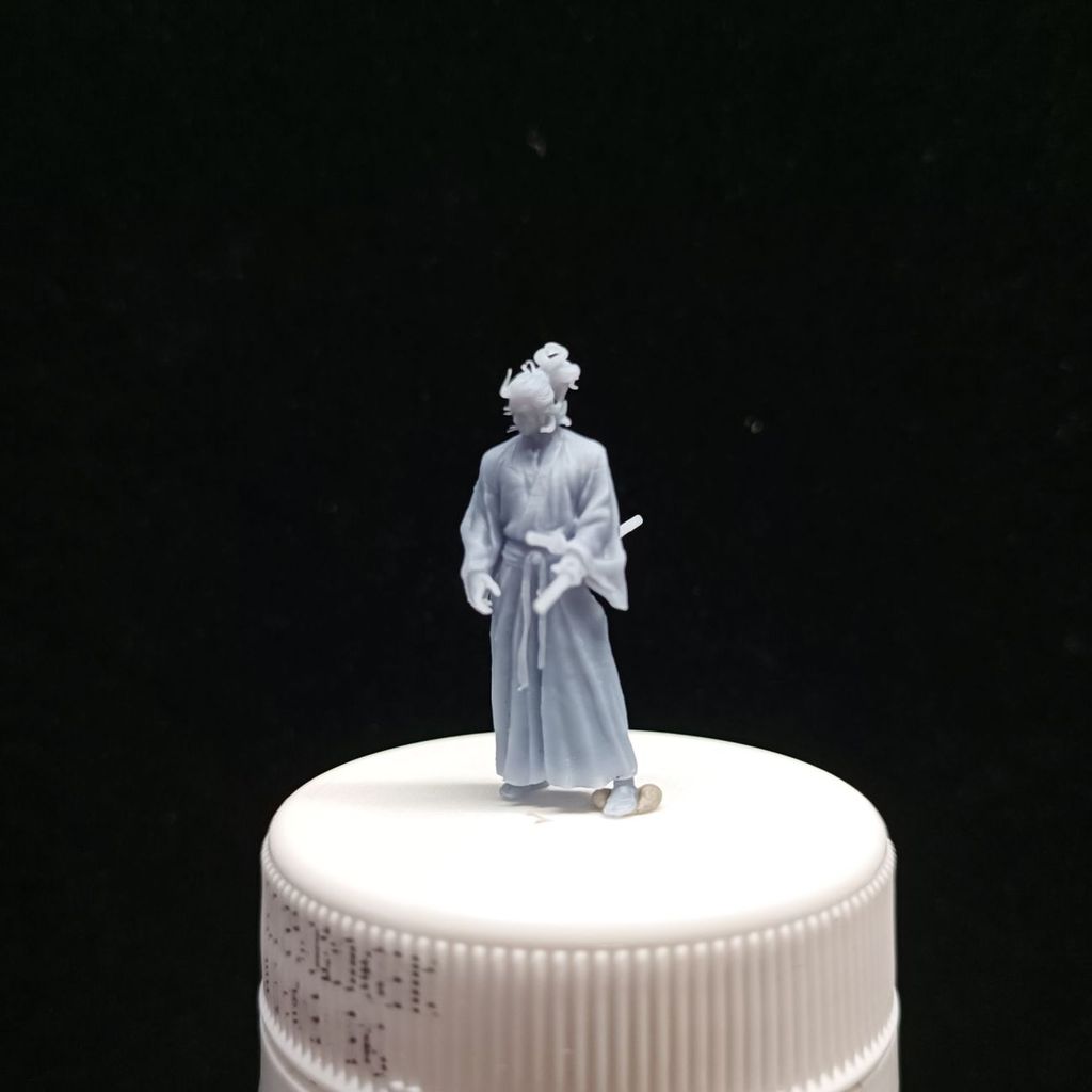 1/64 Miniature Man Miyamoto Musashi Samurai Ronin เกมขนาดเล็กขนาดความแม่นยําสูง 3D รุ่น Miniature Co