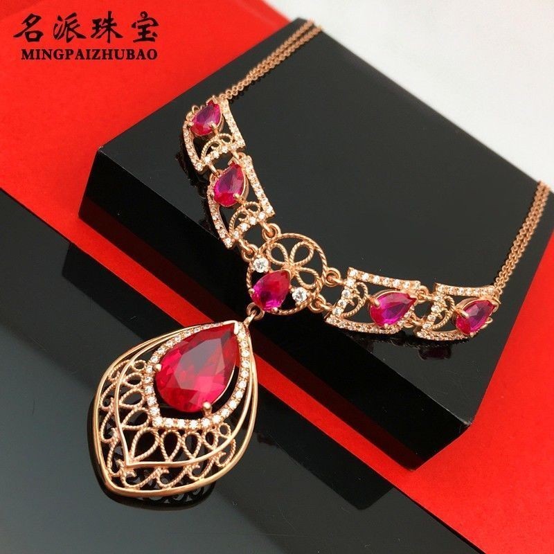 สร้อยคอม่วงทองทับทิม 9ct จากประเทศรัสเซีย พร้อมเพชร 14 เม็ด ออกแบบใหม่ล่าสุด