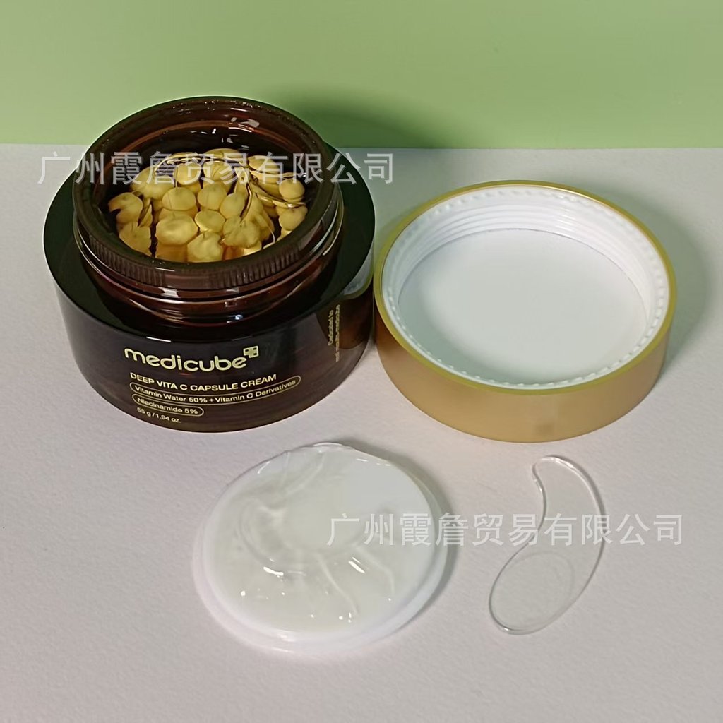 การ์ดดารา e-bordere สถานี medicube คอลลาเจนข้ามคืนแพ็คเปลือกมาส์ก胶蛋白11.23