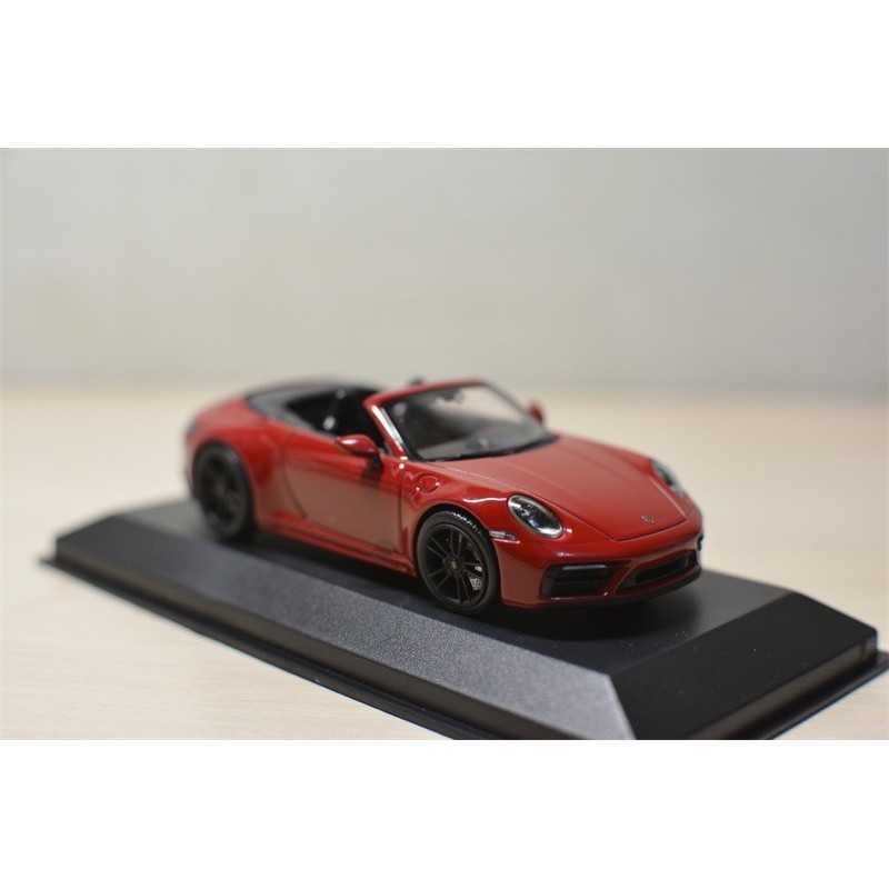 Mini Cut Minichamps 1: 43 Porsche Porsche 911 (992) Carrera GTS Convertible Original Factory Packagi