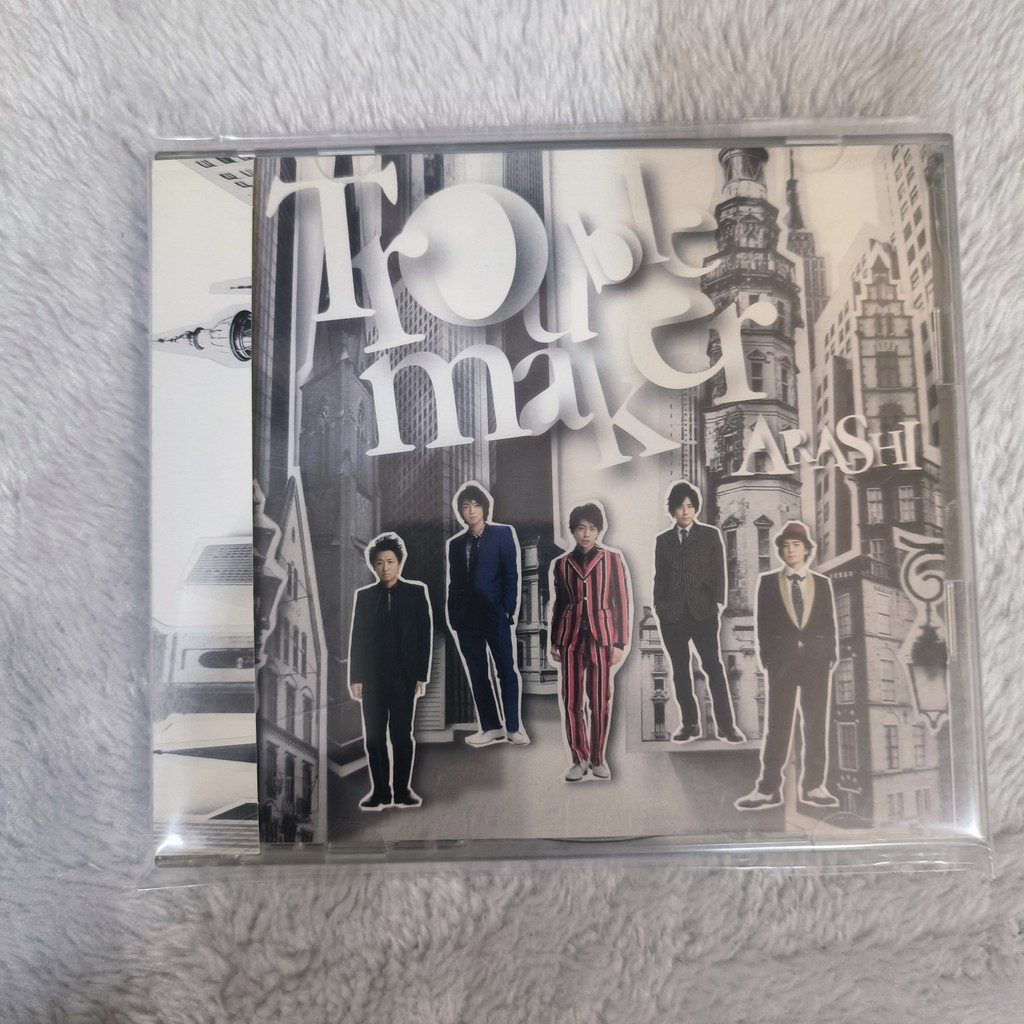 Z204 Arashi Troublemaker CD+DVD C0103
