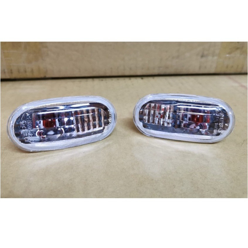 MITSUBISHI PAJERO V46 1999 ปี / LANCER CK4 / CB3 / CK2 1992 - 1996 YEAR FENDER SIGNAL LIGHT LAMP ใหม