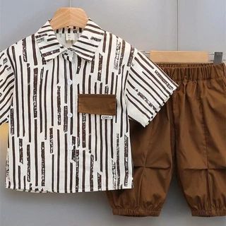 เสื้อเชิ้ตแขนสั้นลายทางสไตล์เกาหลีสำหรับเด็กผู้ชาย ระบายอากาศได้ดี เย็นสบาย เหมาะสำหรับใส่ไปทะเล มีเสื้อแถมมาด้วย 1 ตัว
