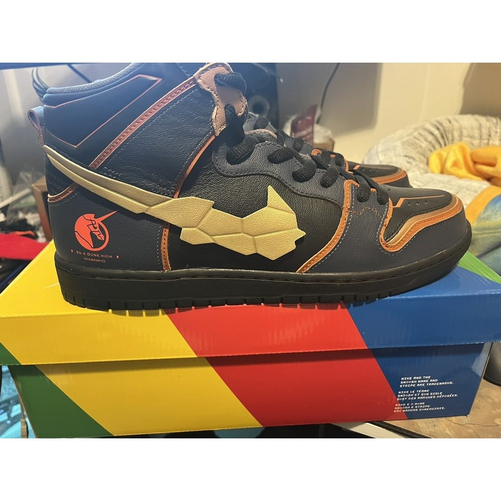 SB Dunk High RX-0 Unicorn Gundam 02 Banshee