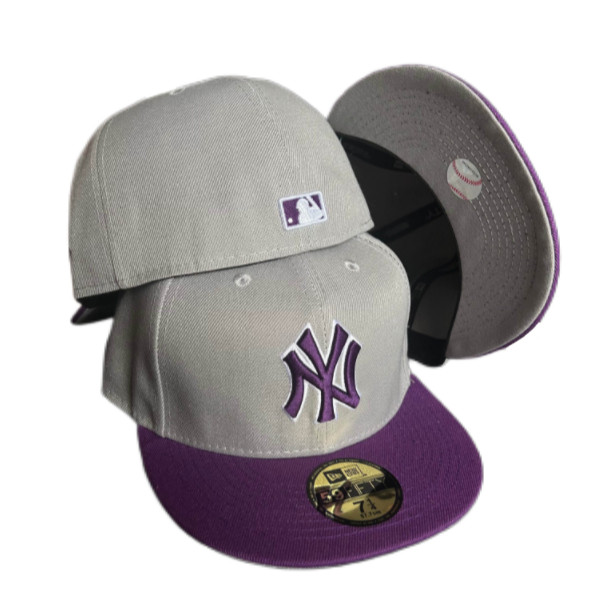 หมวก MLB New York Yankees แบบ 59FIFTY สำหรับท่านชายและท่านหญิง