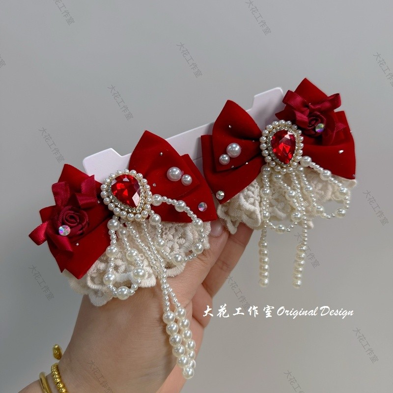 อุปกรณ์ผมและเครื่องประดับคริสต์มาสสีแดงสำหรับสไตล์ Lolita เด็ก รวมถุงมือ มงกุฎ กิ๊บ และถุงเท้า - รูปที่ 4