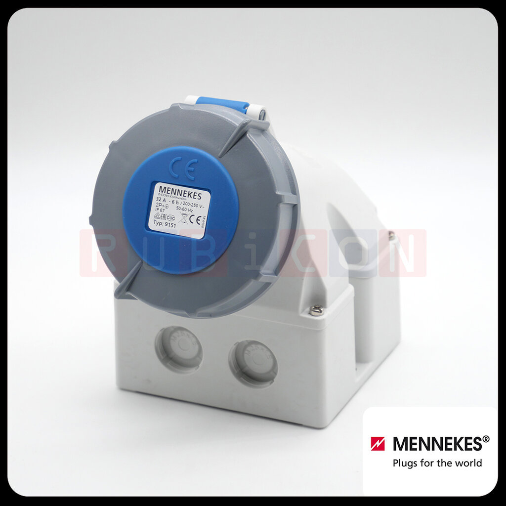 MENNEKES 9151 (รหัสเดิม 1202, 9351) ปลั๊กตัวเมียติดผนัง เข้าสายด้าน บน-ล่าง (2P+E) 32A 230V IP67