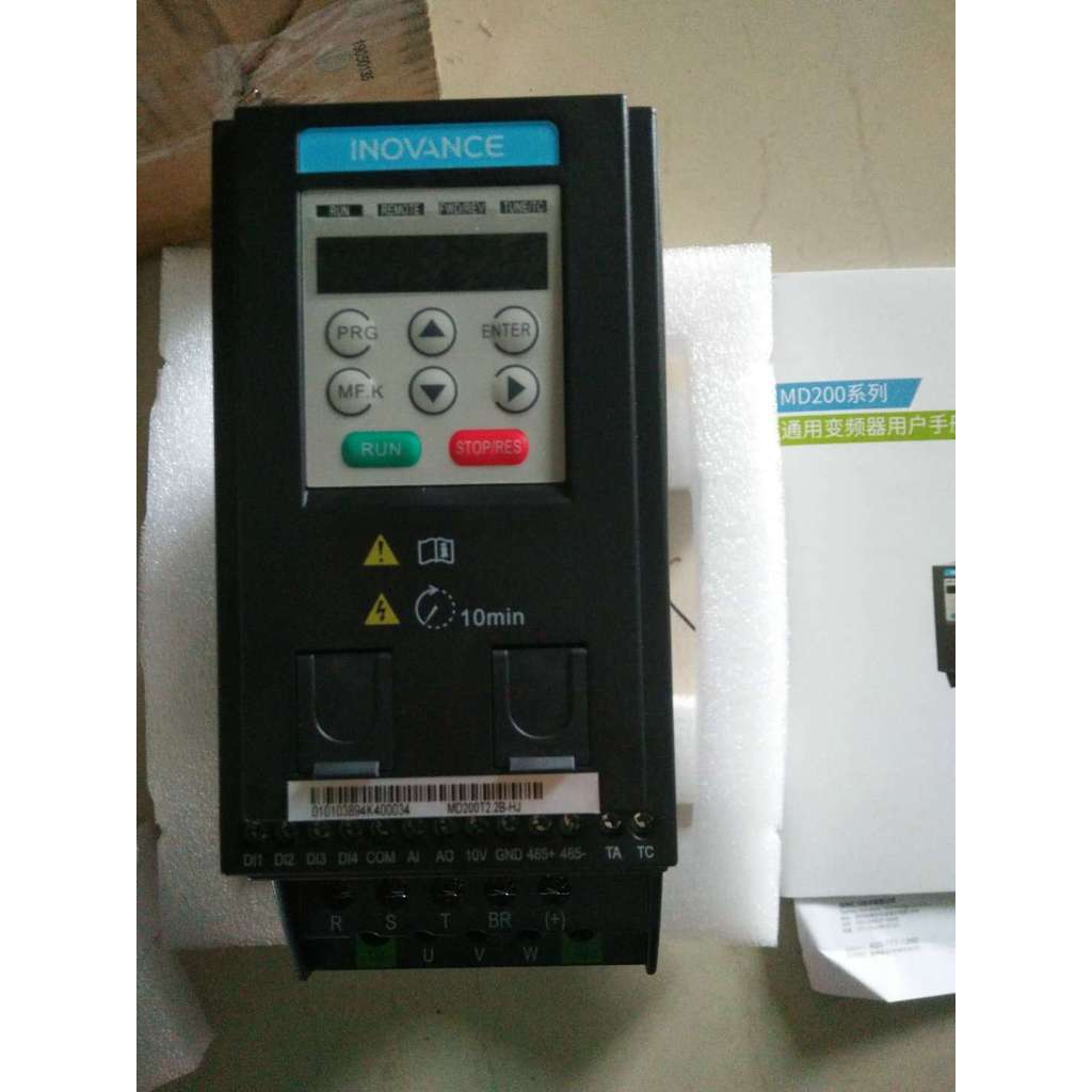 Huichuan อินเวอร์เตอร์ MD200T0.4 B 0.75 B 1.5 B 2.2 B ยี่ห้อใหม่รับประกันคุณภาพหนึ่งปี