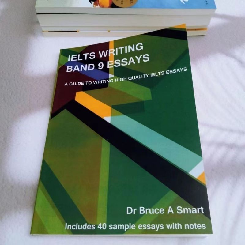 หนังสือกระดาษ IELTS Writing Band 9 Essays-Bruce Smart