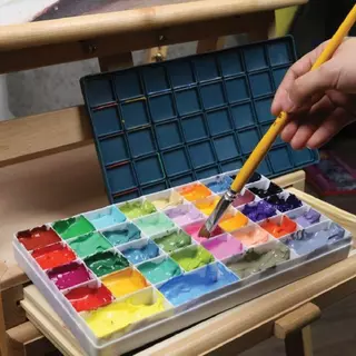 จานสีพร้อมฝายางฝาซิลิโคน24ช่องสําหรับสีอะคริลิคน้ํามันโปสเตอร์สี
