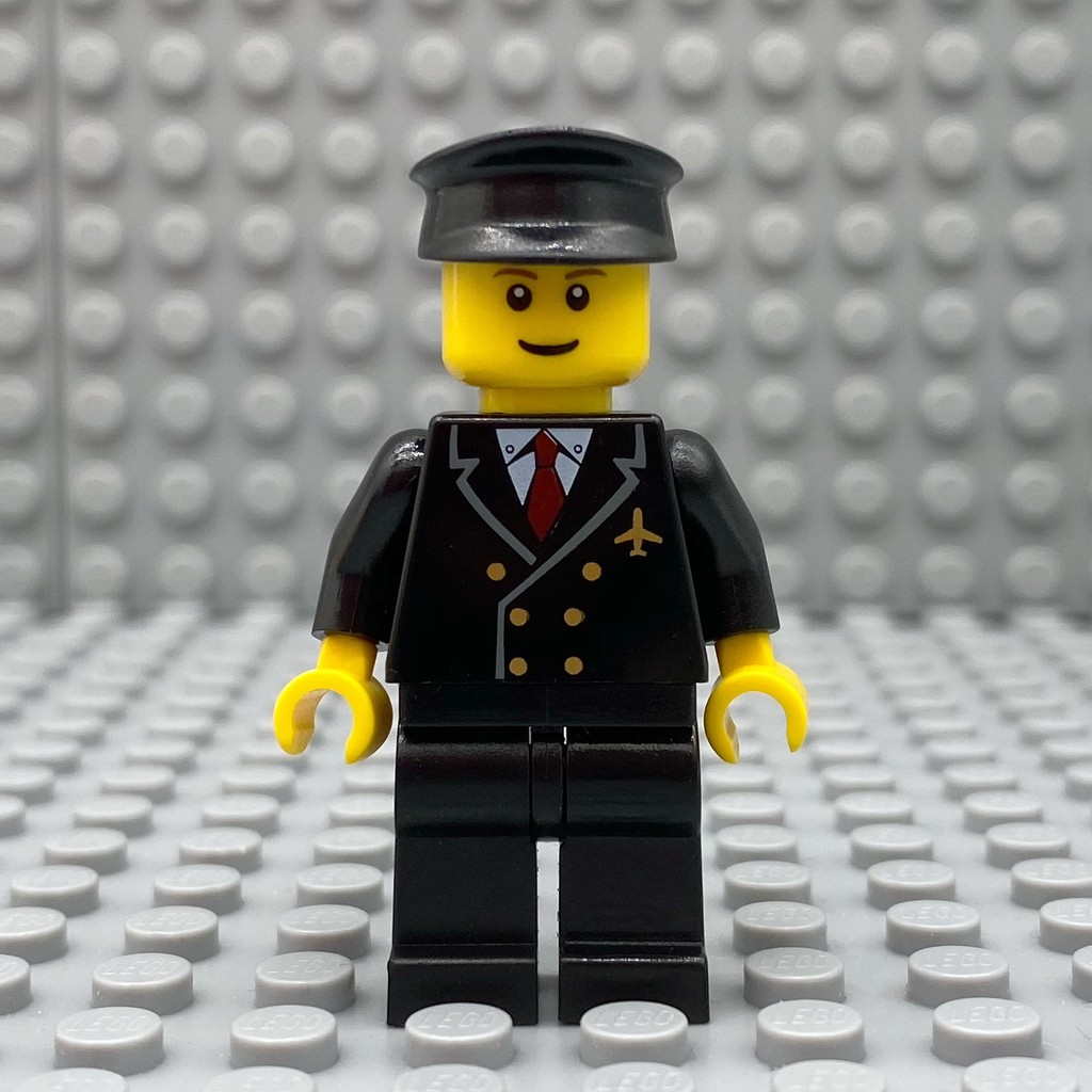 LEGO LEGO Classic Captain Minifigure Out of Print Rare air022 Airport Series 2006 ใหม่เอี่ยม