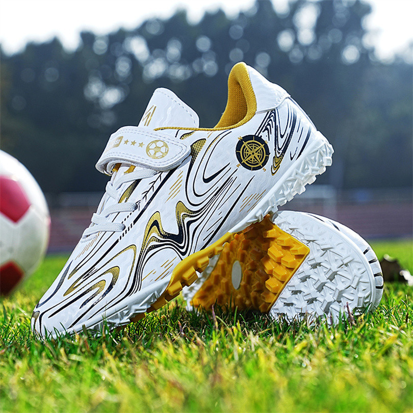 Original Kids Society Cleats รองเท้าฟุตบอลสำหรับเด็ก มืออาชีพและในร่ม สวมใส่ง่าย ไม่ลื่น SE45US A45U