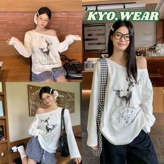 KYO 🦌 เสื้อขาว เกาหลีสไตล์ เปิดไหล่ แขนยาว พิมพ์ลาย 