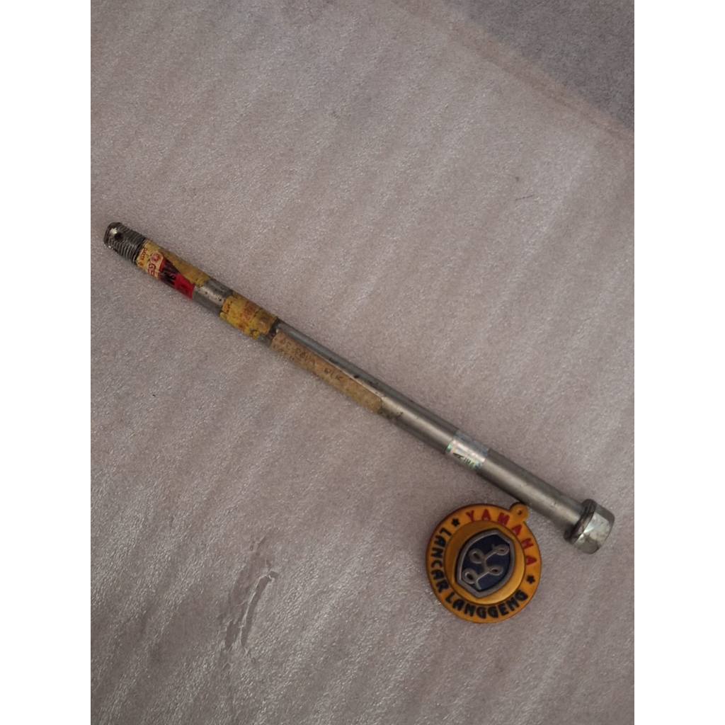 AXLE WHEEL / REAR AXLE YAMAHA V80 ORIGINAL YGP 2R2-F5381-00-91