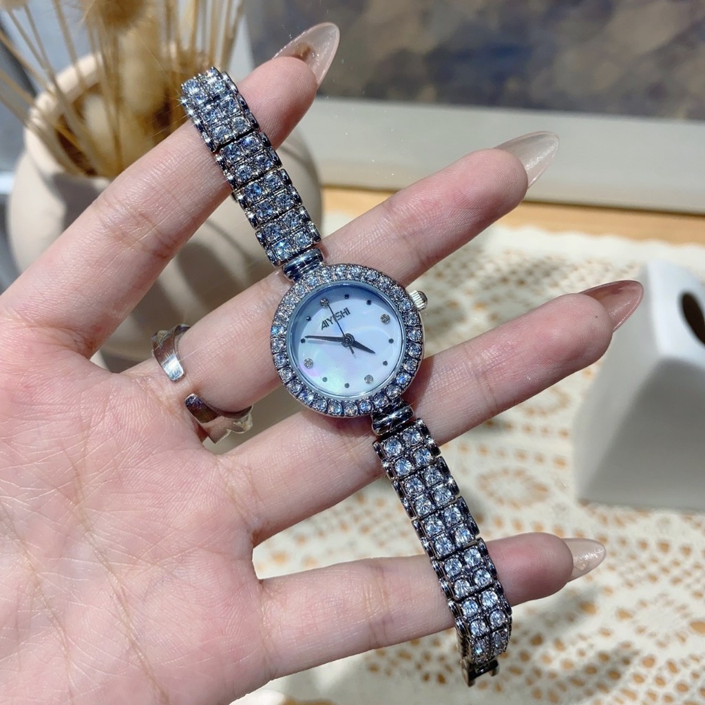สร้อยข้อมือนาฬิกามูลค่าสูงของผู้หญิงนาฬิกาผู้หญิง Aiyishi Diamond Niche AIYISHI1868 กันน้ํา XJ8D