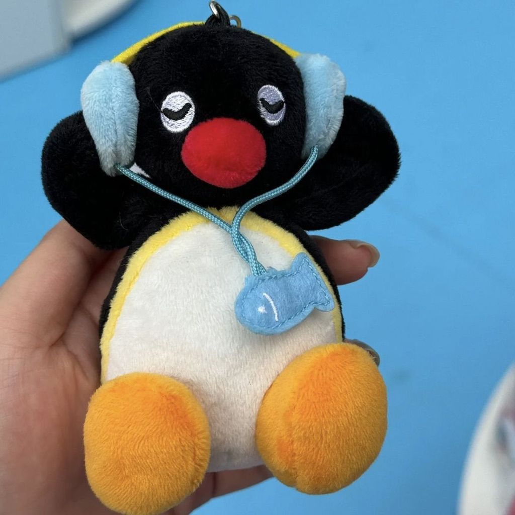 Creative ตลก pingu "หูฟัง Penguin" ตุ๊กตาตุ๊กตาตุ๊กตาน่ารักกระเป๋าจี้พวงกุญแจ ryr2yr3y6y5566th202511