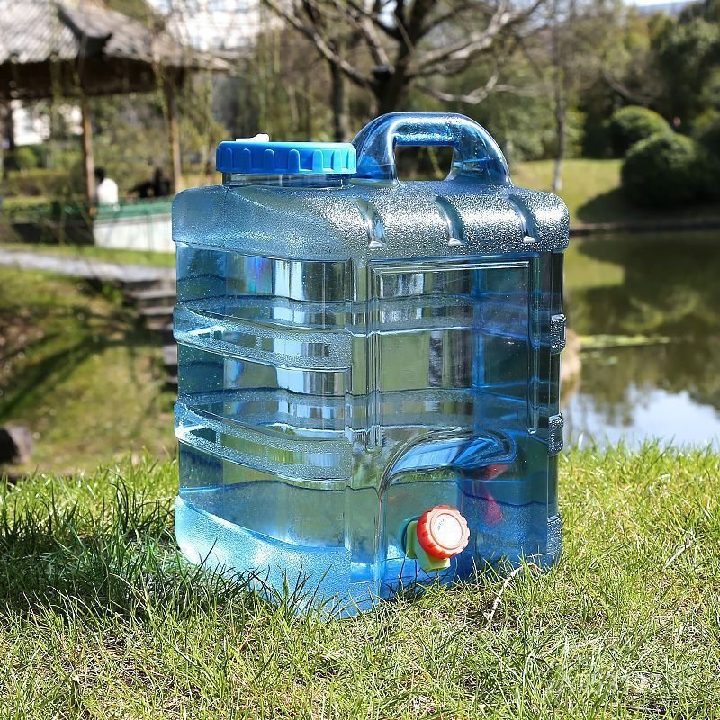 ใช้ถังน้ําแร่ถังเก็บน้ําบริสุทธิ์เก็บน้ําที่มีก๊อกน้ําขนาดใหญ่มังกรน้ําถังเก็บน้ําดื่มกลางแจ้งทั้งรถ