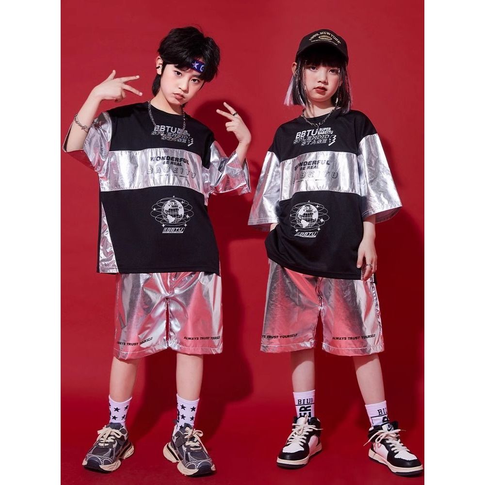 ชุดเต้นรำสำหรับทั้งชายและหญิง ออกแบบมาเพื่อการแสดงกลองอย่างมีประสิทธิภาพ รหัส51103