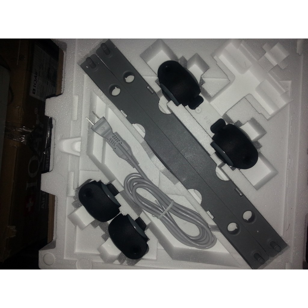 ล้อเลื่อนสำหรับเครื่องฟอกอากาศ IQAir HealthPro 250 Plus (ของแท้นำเข้าจากอเมริกา)