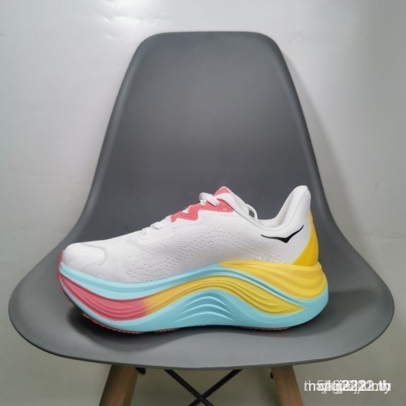 Hoka ONE ONE SKYWARD X BLANC耳机