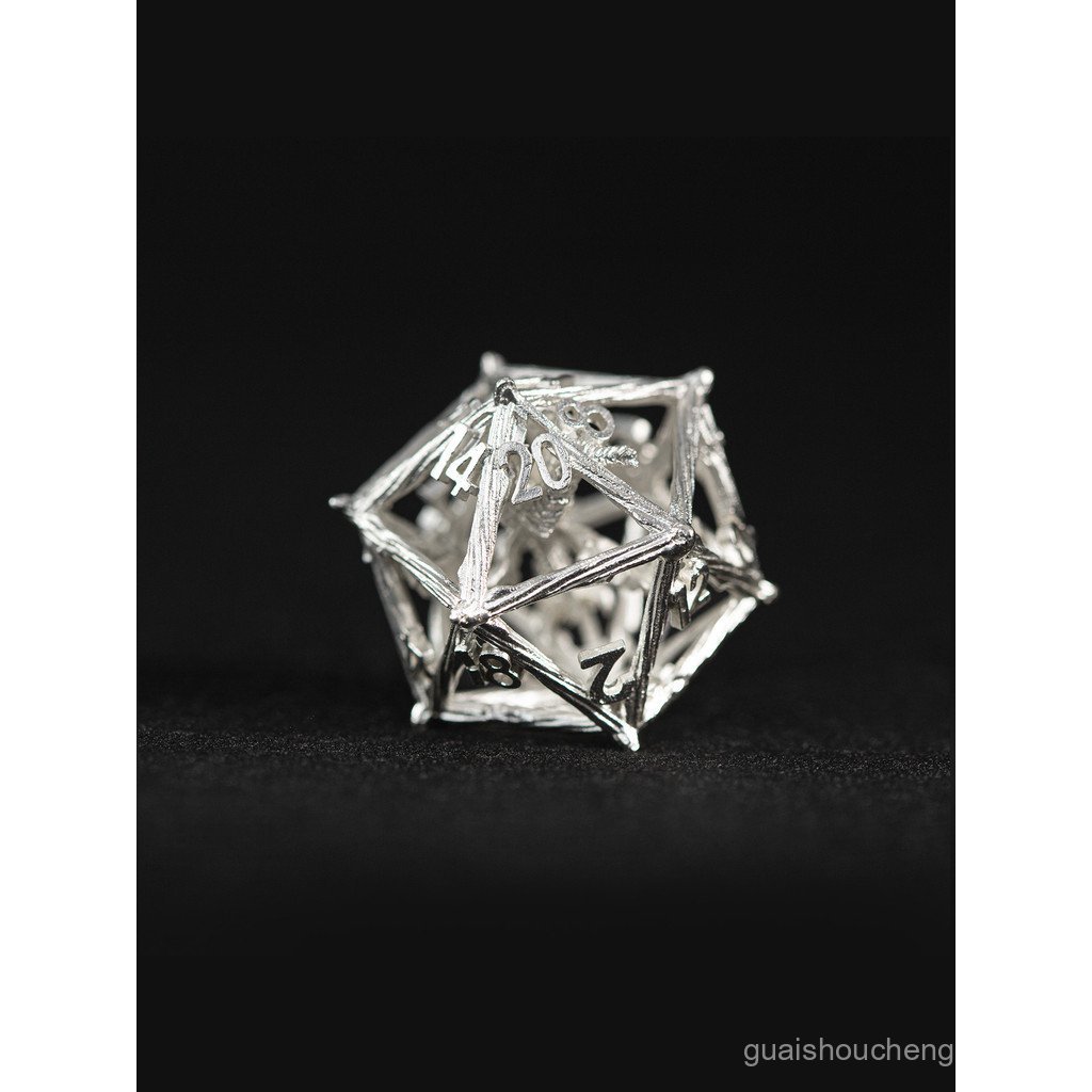 Metal Secret Silver Dragon Skeleton Hollow COC Running Team Board Game dnd Dice