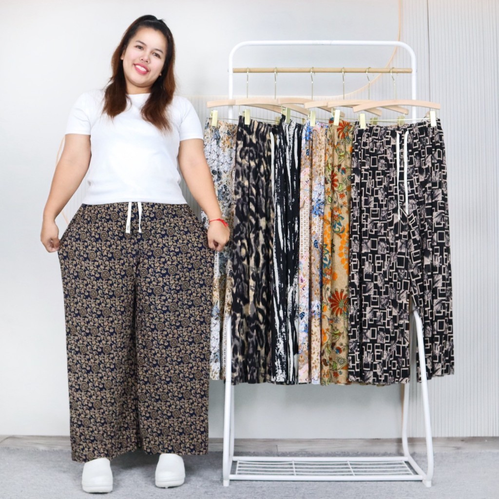 กางเกงขายาว ไซส์ใหญ่ กางเกงทรงขกระบอก ปลายขาตัด พิมพ์ลายกราฟิก ผ้าอัดพลีท เนื้อผ้านิ่ม ผ้าไม่หนาเน้นใส่สบาย 926#