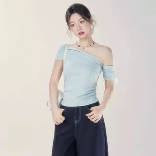 Modariseเสื้อยืดคอปาดไหล่แขนสั้นผู้หญิง2025คอลเลคชั่นใหม่ใส่แล้วดูผอมกระชับรูปร่างแขนเปิดโชว์ไหล่สไตล์เก๋ๆใส่ได้ทุกโอกาส