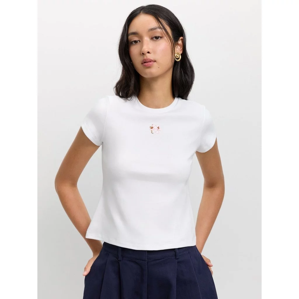 [Pomelo] เสื้อปักลายโลโก้ / Embroidered Logo Tee