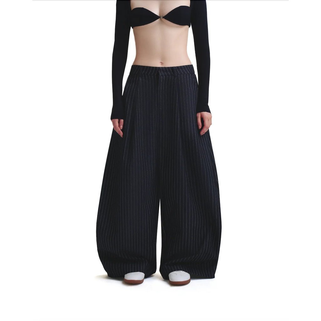 PUSH PUSH STRIPES PANTS (สีดํา)