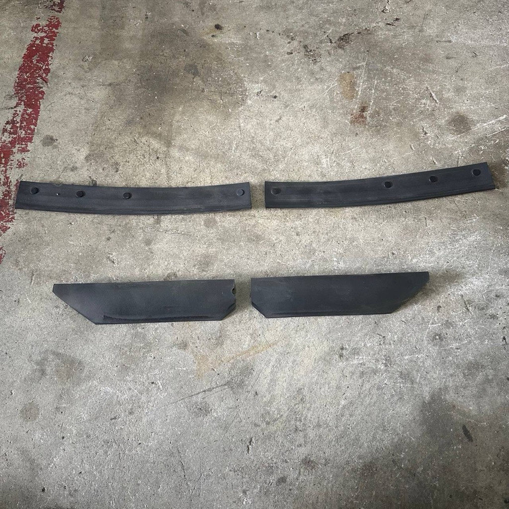 HONDA JAZZ FIT GK5 FRONT BONNET RUBBER SEAL ชุด 4 ชิ้น ใช้แล้วจากญี่ปุ่น