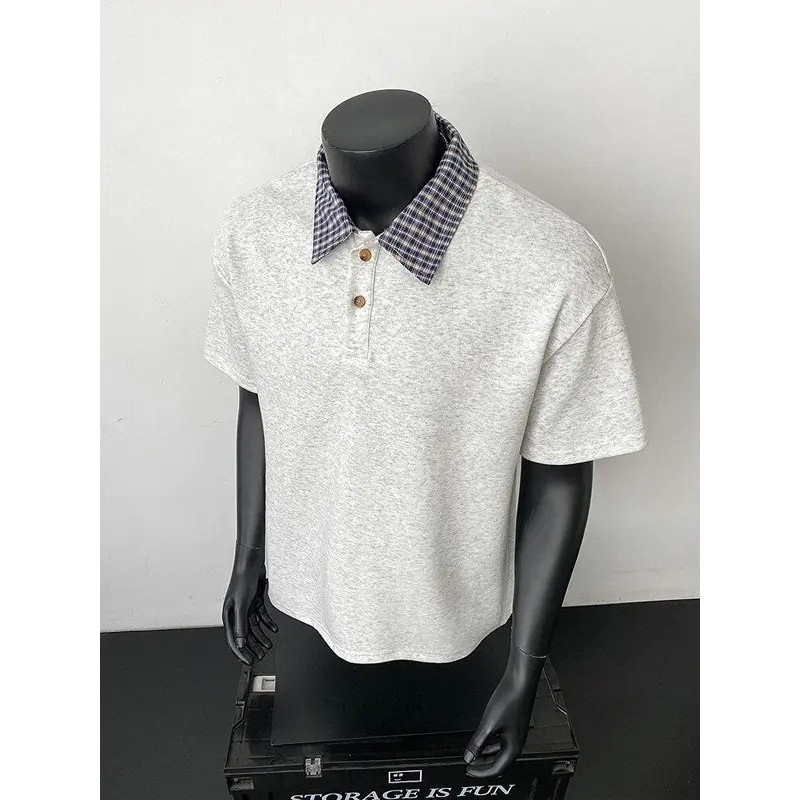 เสื้อลายขอ gq เสื้อเชิ้ต เสื้อโปโลไหล่สองชิ้นปลอมสไตล์อเมริกันเสื้อยืดแขนสั้นคอปกลายสก๊อตดีไซน์หน้าร