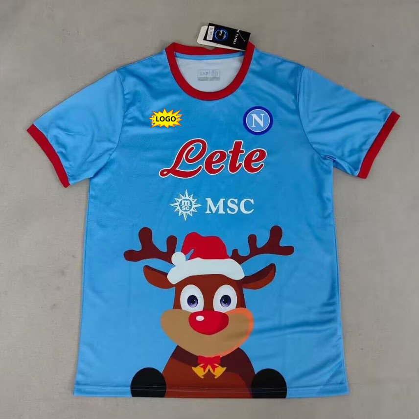 เสื้อฟุตบอลผู้ชาย SSC Napoli แบบแฟนเอ็ดิชัน พิเศษสำหรับคริสต์มาส