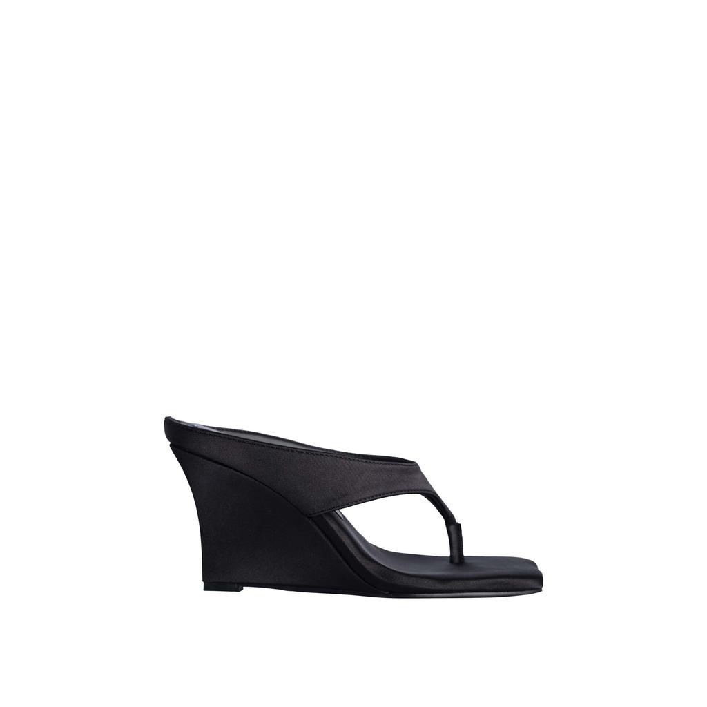 Villains SF LINARIA Thong Heels รองเท้าแตะส้นสูงผู้หญิง ส้นสูง 3.9"