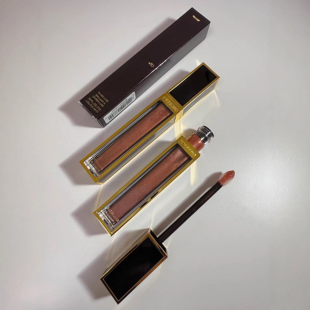 ลิปสติกพิเศษ Lip Glaze T Home Black Gold Mirror Water Gloss Lip Glaze Twilight N4#N3#22#08#正装Ready ส