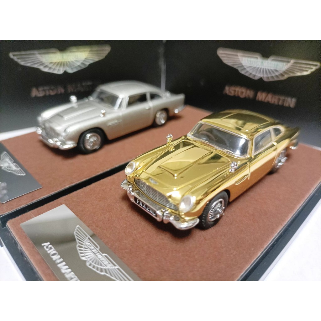 Xiaoguang 1 64 Aston Martin Martin Alloy จําลองรถสปอร์ตสองประตูรุ่น Aston Martin DB Gold Silver