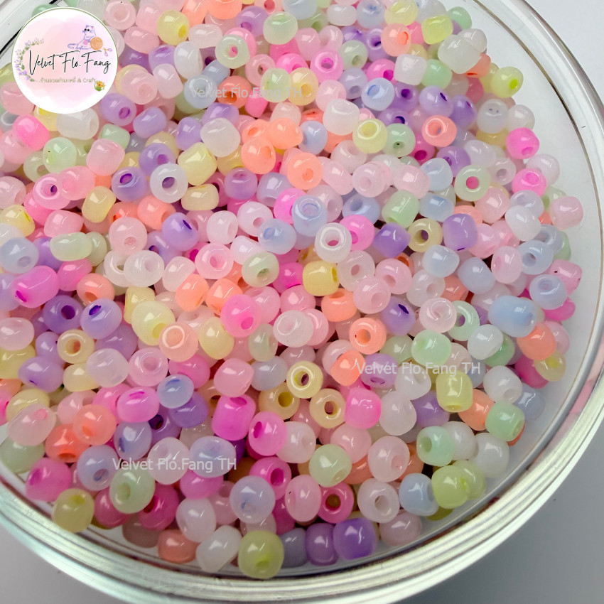 ลูกปัดเม็ดทราย ลูกปัดเล็ก ลูกปัด ขนาด 4 mm สําหรับงาน DIY งานเครื่องประดับ