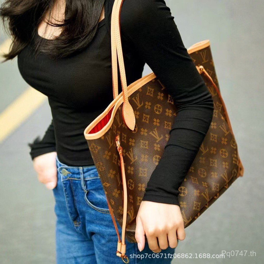 กระเป๋าสะพายข้างขนาดใหญ่สำหรับแม่ สีขาวลายตาราง EHP8