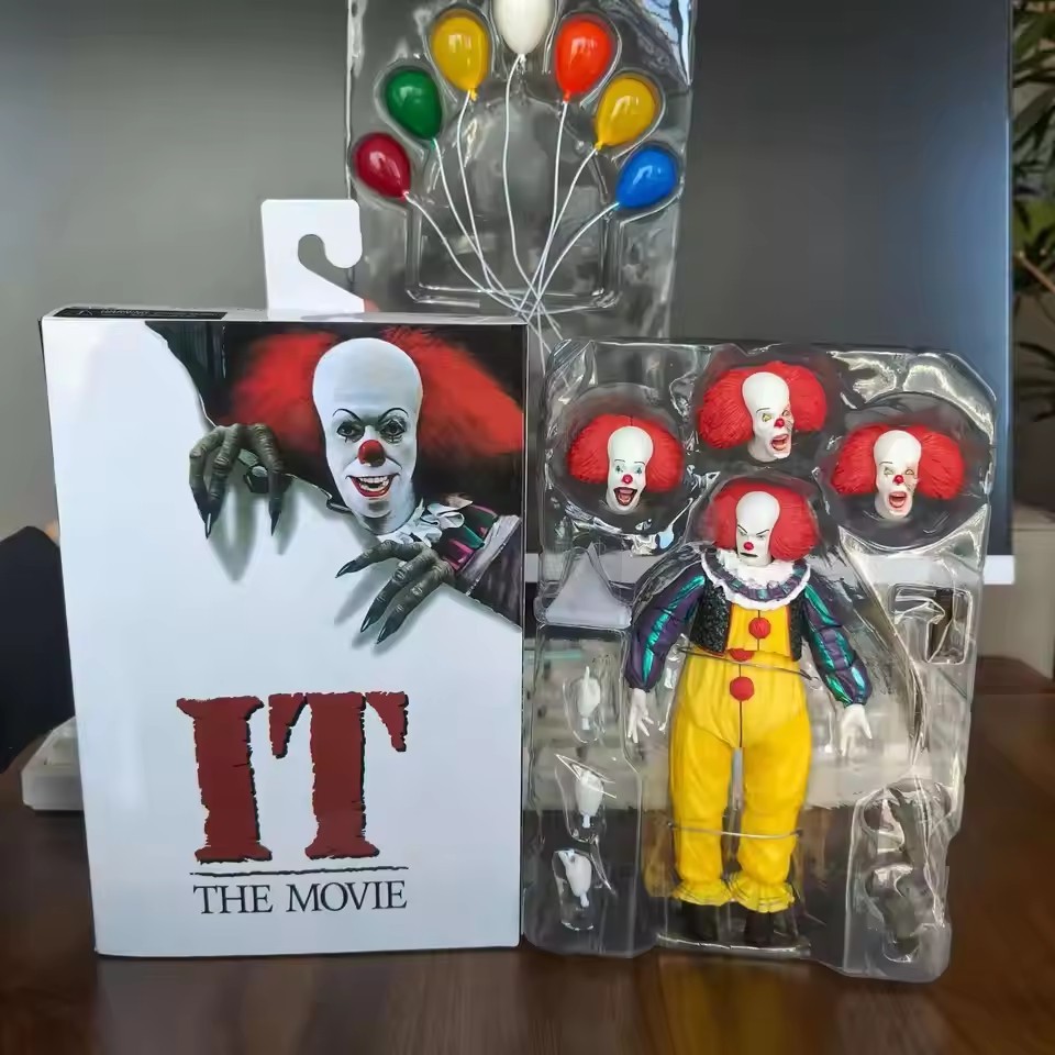 NECA 1990 เวอร์ชันของ Stephen Kings IT the Movie Clown Pennywise Action Figure
