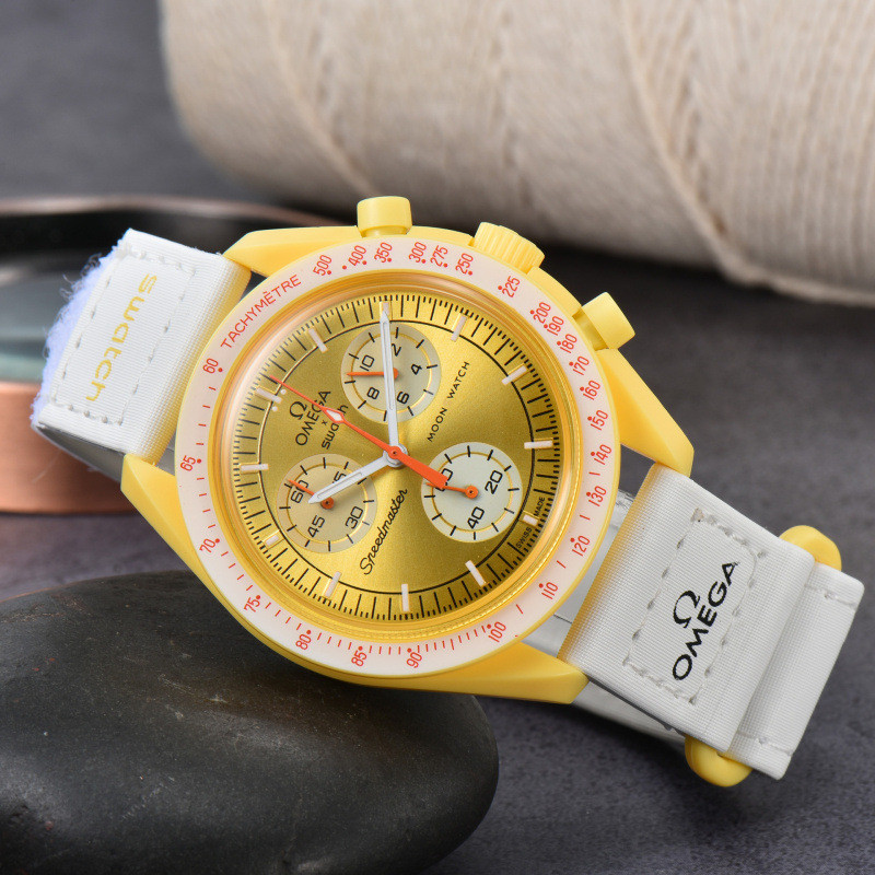 European American Business Watch Moon Co-Branded Mens Luxury Watch นาฬิกาควอทซ์