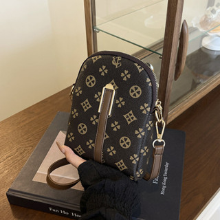 กระเป๋าสุภาพสตรีขนาดเล็กหลายชั้นสำหรับสะพายไหล่ ออกแบบให้เหม…